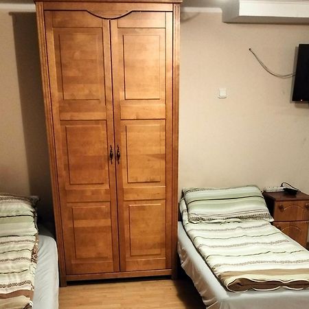 Agroturystyka Kwatery Pracownicze Noclegi Rybno Mazury Habitación foto